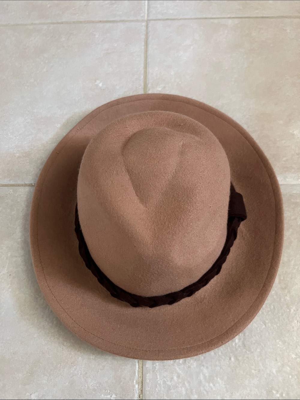 Wide Brim Felt Fedora Hat in Camel with Dark Brown Band 100% wool